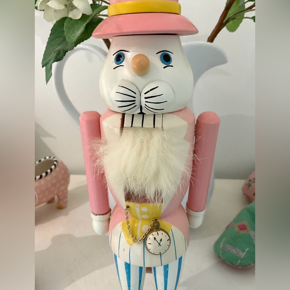 Erzgebirge Easter Rabbit Nutcracker 12.5” Pastel German Wooden Vintage Rare - Picture 7 of 11